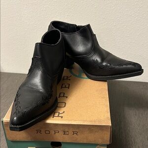 Roper Women’s Black Western Ankle Boots